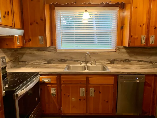 $1,875 | 1915 Sunset Lane, Tallahassee, FL 32303