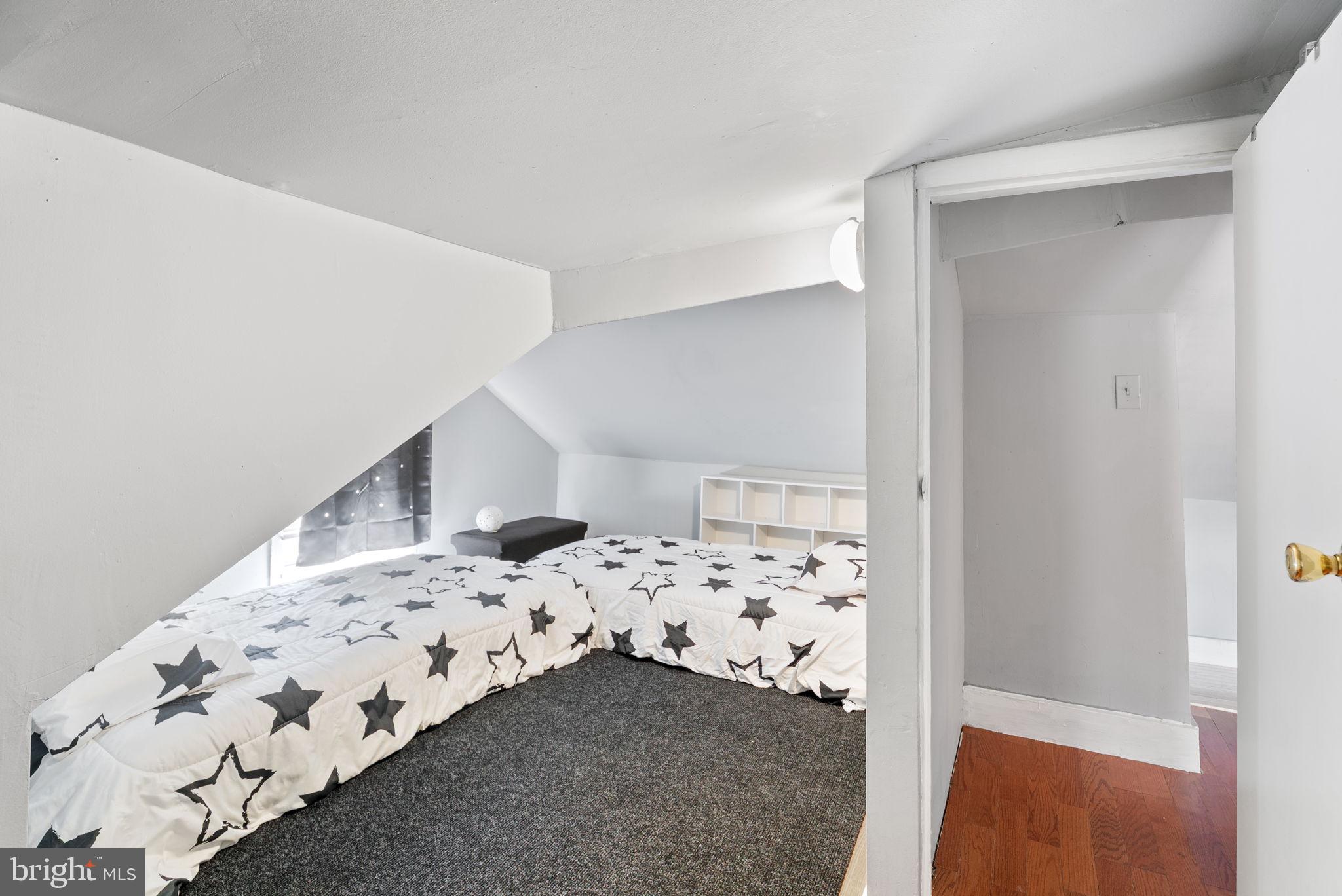 5415 Powhatan Road Riverdale, MD 20737 - Photo 12 of 24 Upper level 3rd Bedroom