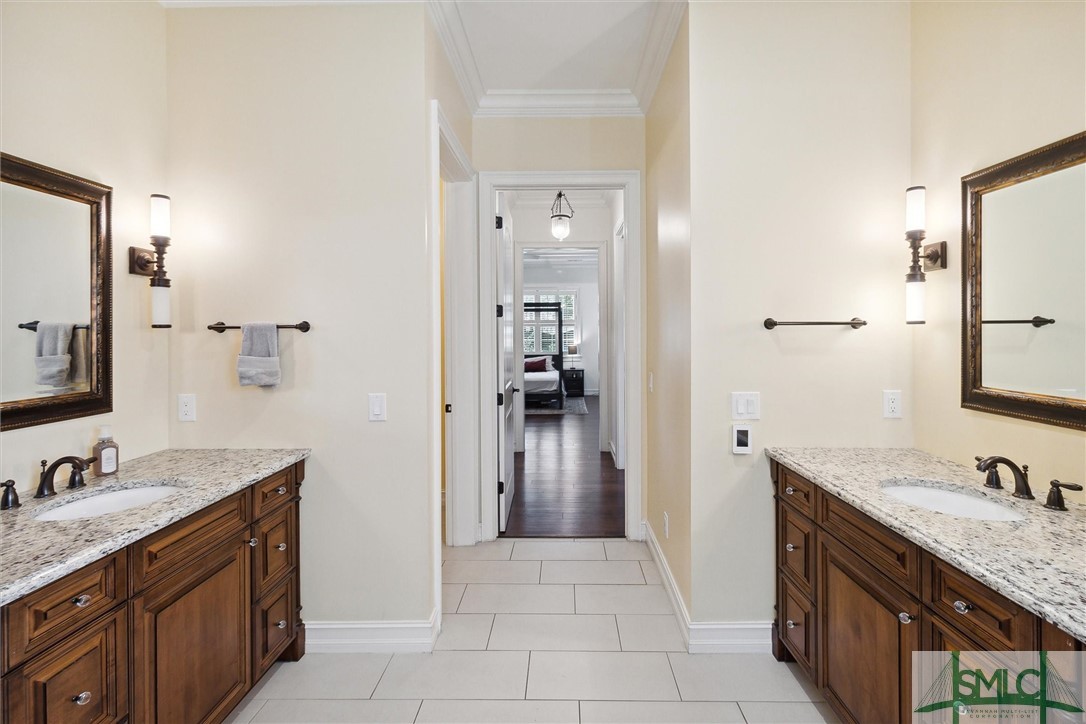 8 Little Riley Road Savannah, GA 31406 - Photo 20 of 39 En suite off the primary includes two large closet