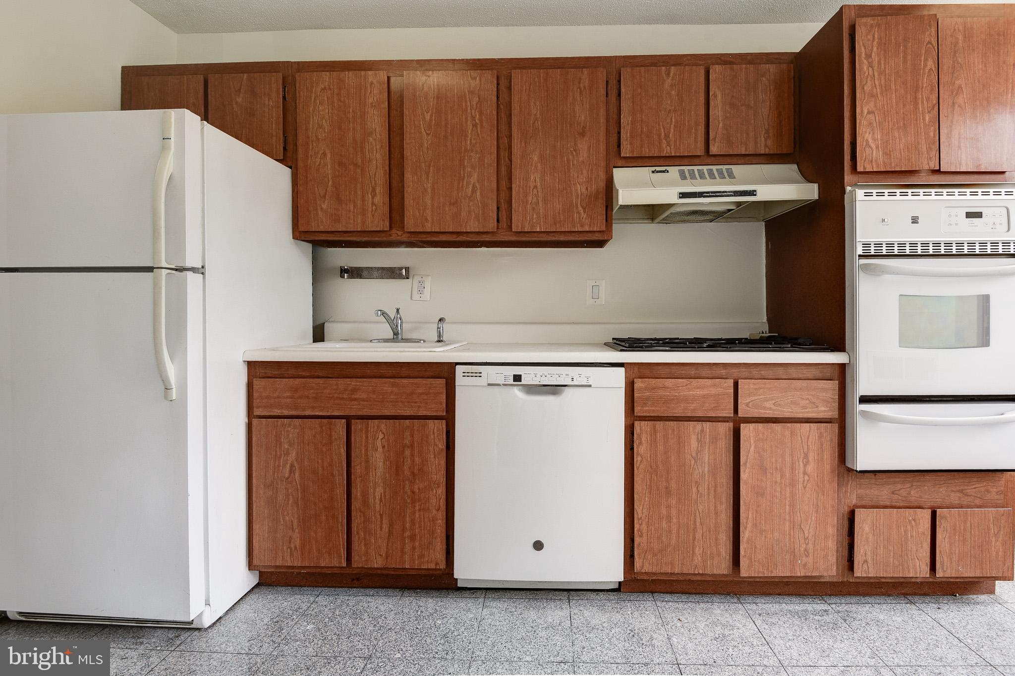 1301 South Arlington Ridge Road, Unit 310 Arlington, VA 22202 - Photo 11 of 21 Gallery Image 11