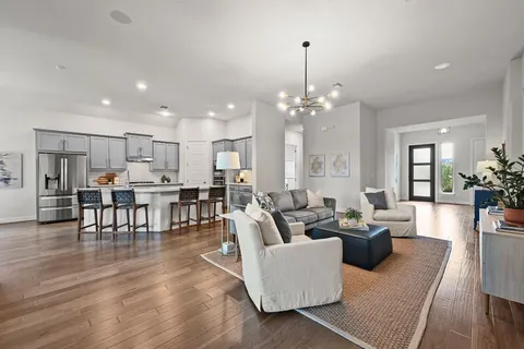 $790,000 | 216 Vista Village Cove, Austin, TX 78738