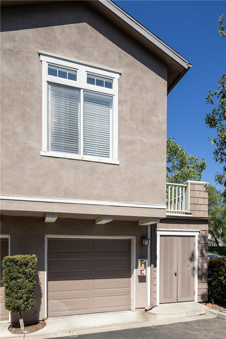 42 Chadron Circle Ladera Ranch, CA 92694 - Photo 18 of 27 a front view of a house with garage