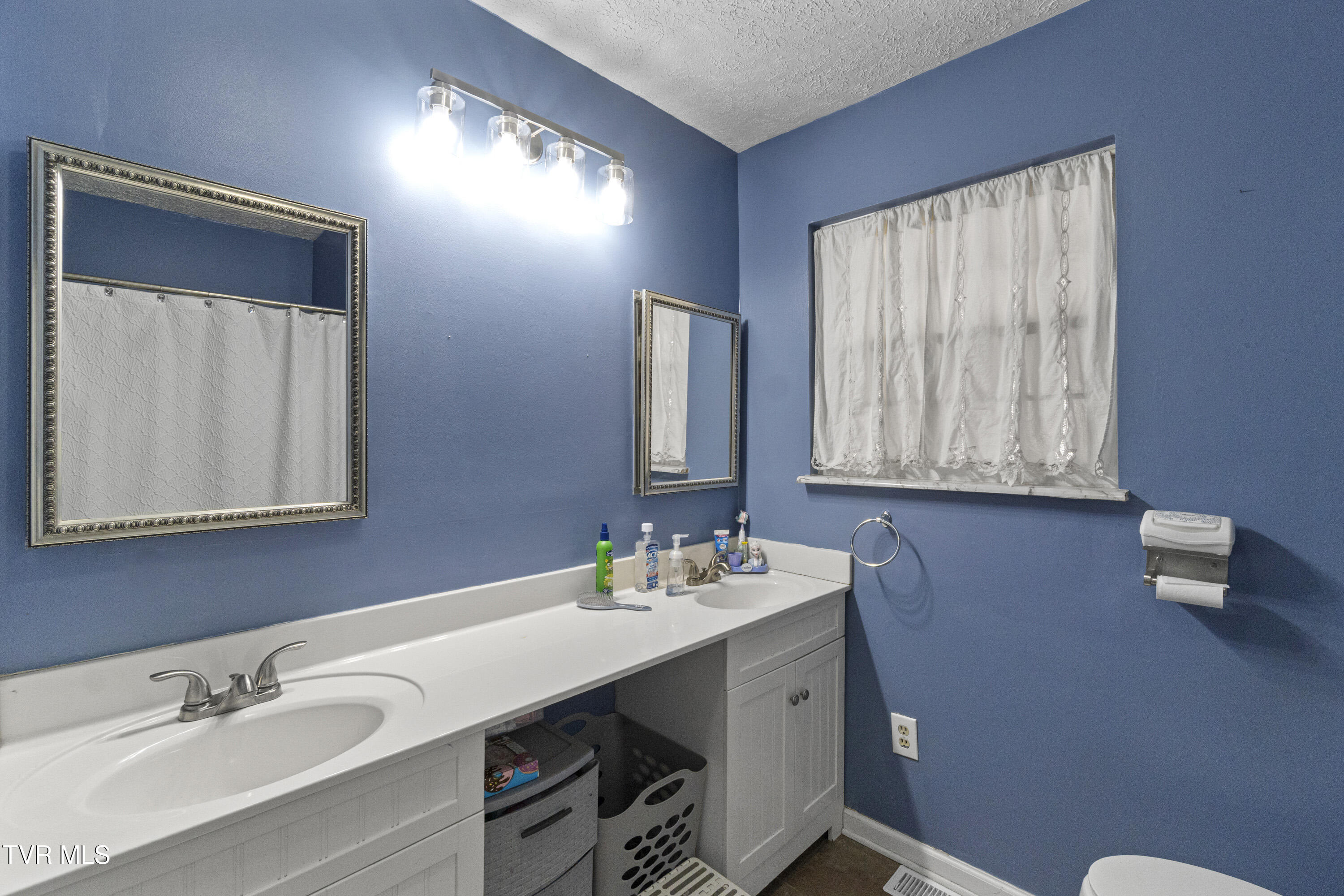 119 Mccartt Loop Chuckey, TN 37641 - Photo 19 of 49 19