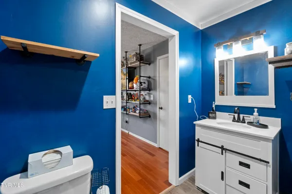 $250,000 | 119 Mccartt Loop, Chuckey, TN 37641