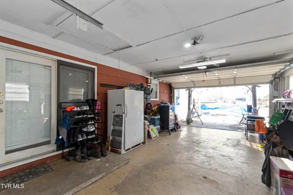 $250,000 | 119 Mccartt Loop, Chuckey, TN 37641