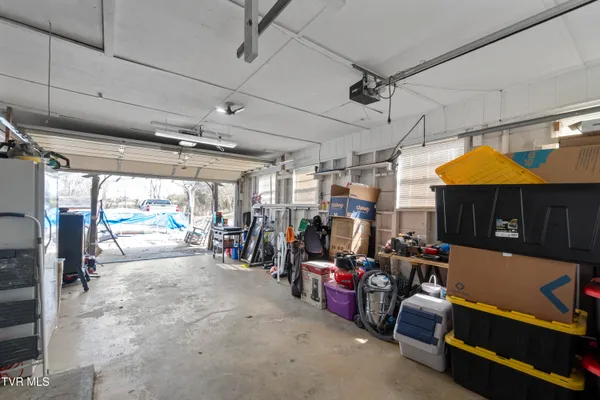 $250,000 | 119 Mccartt Loop, Chuckey, TN 37641