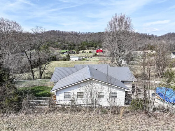 $250,000 | 119 Mccartt Loop, Chuckey, TN 37641