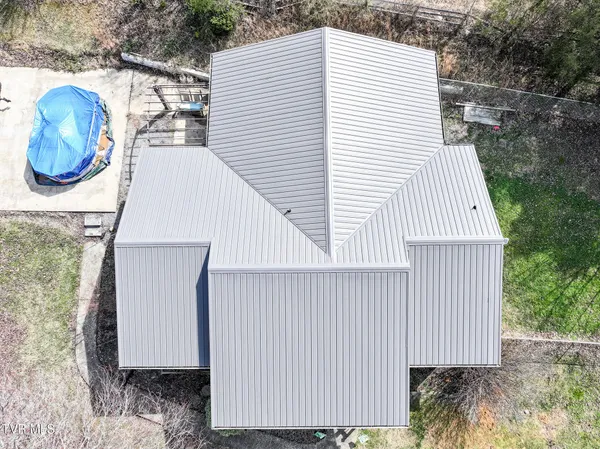 $250,000 | 119 Mccartt Loop, Chuckey, TN 37641