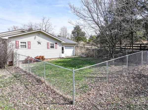 $250,000 | 119 Mccartt Loop, Chuckey, TN 37641