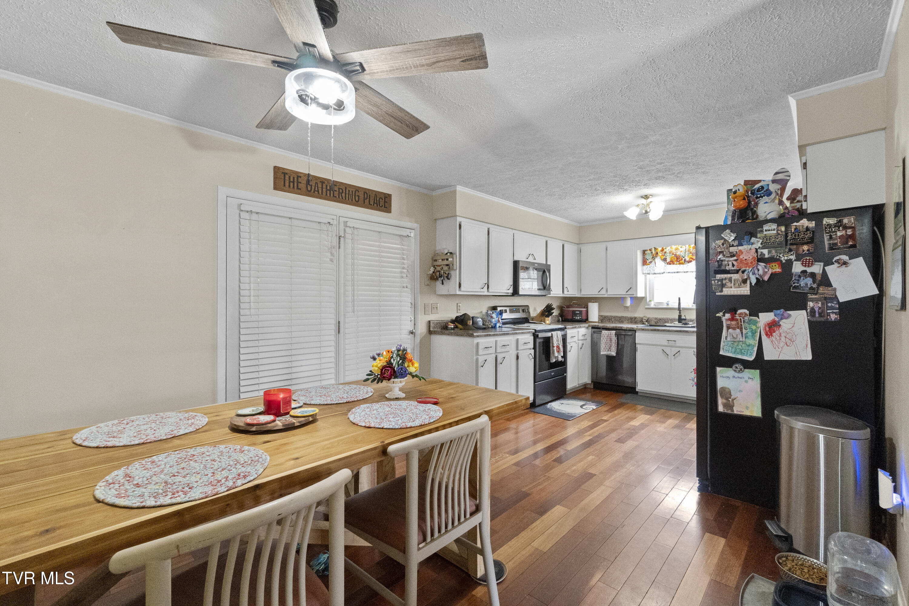 119 Mccartt Loop Chuckey, TN 37641 - Photo 9 of 49 9