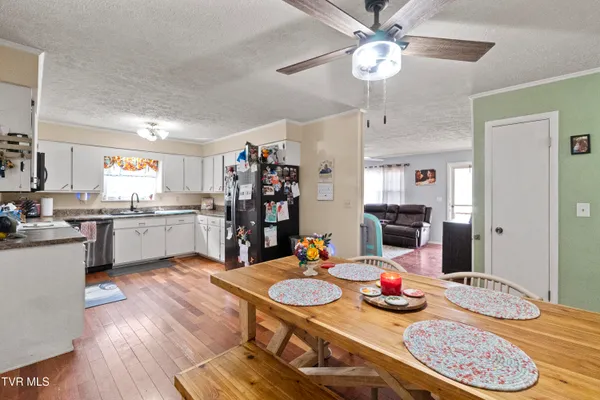 $250,000 | 119 Mccartt Loop, Chuckey, TN 37641