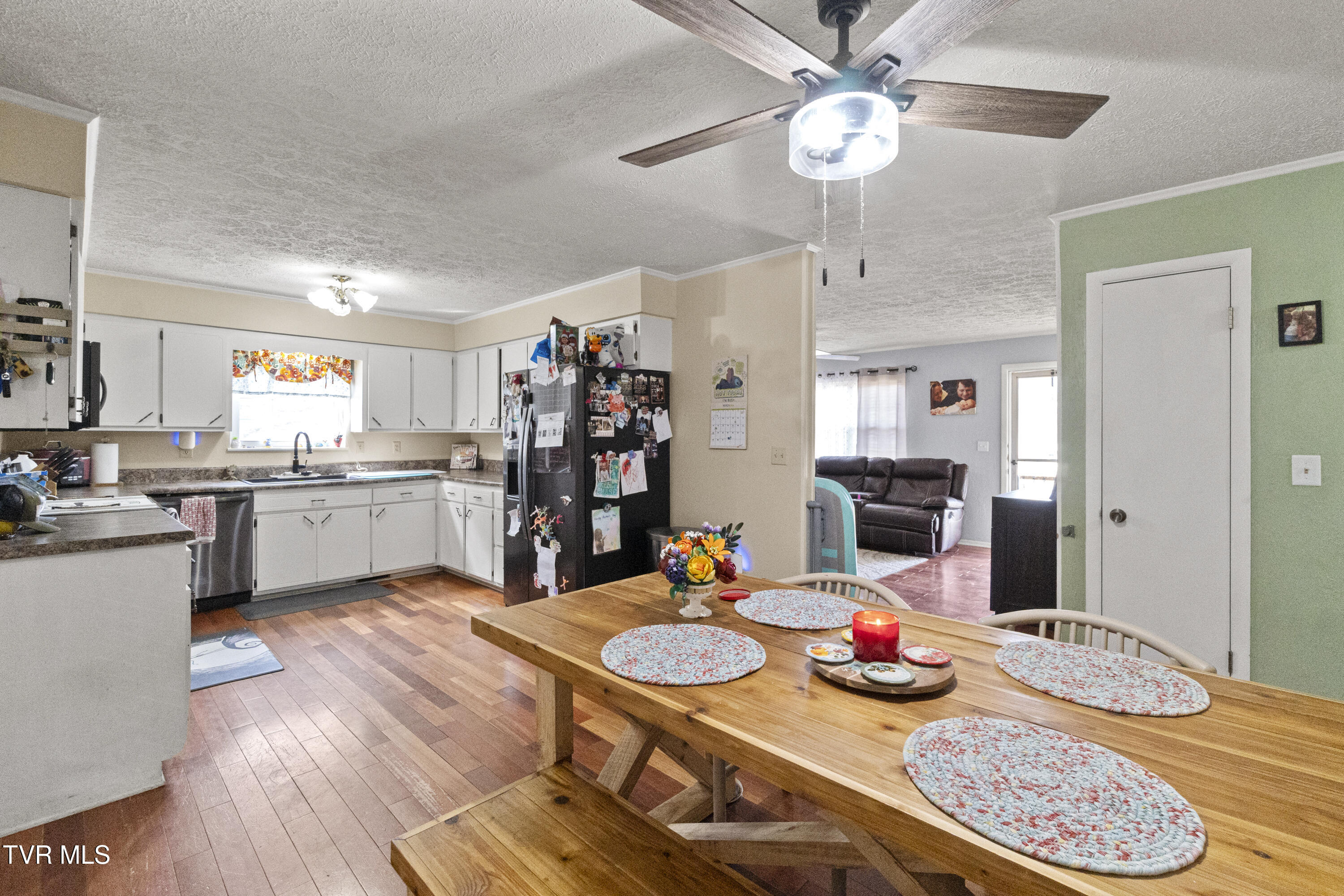 119 Mccartt Loop Chuckey, TN 37641 - Photo 10 of 49 10