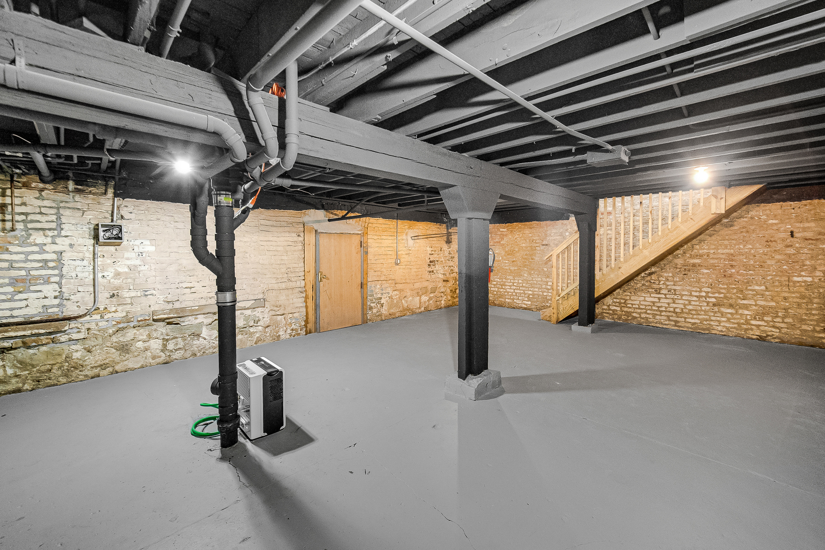 1225 North Milwaukee Avenue, Unit R Chicago, IL 60642 - Photo 17 of 21