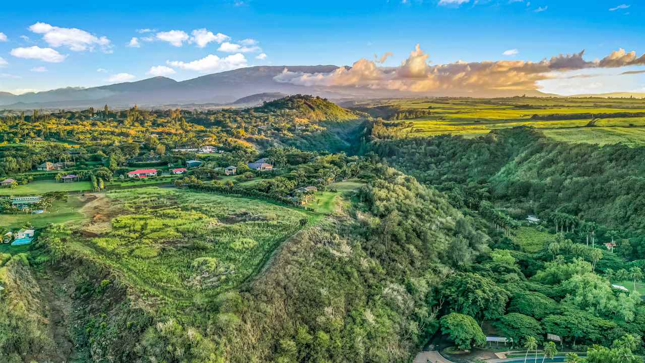 0 Papio Way Haiku, HI 96708 - Photo 5 of 12 a view of a city with an ocean