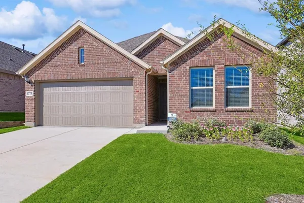 $2,095 | 418 Kingsbury Avenue, Princeton, TX 75407