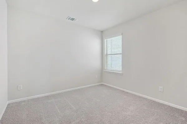 $2,095 | 418 Kingsbury Avenue, Princeton, TX 75407