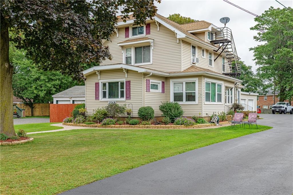 2568 Dewey Avenue Rochester, NY 14616 - Photo 3 of 50 Gallery Image 3