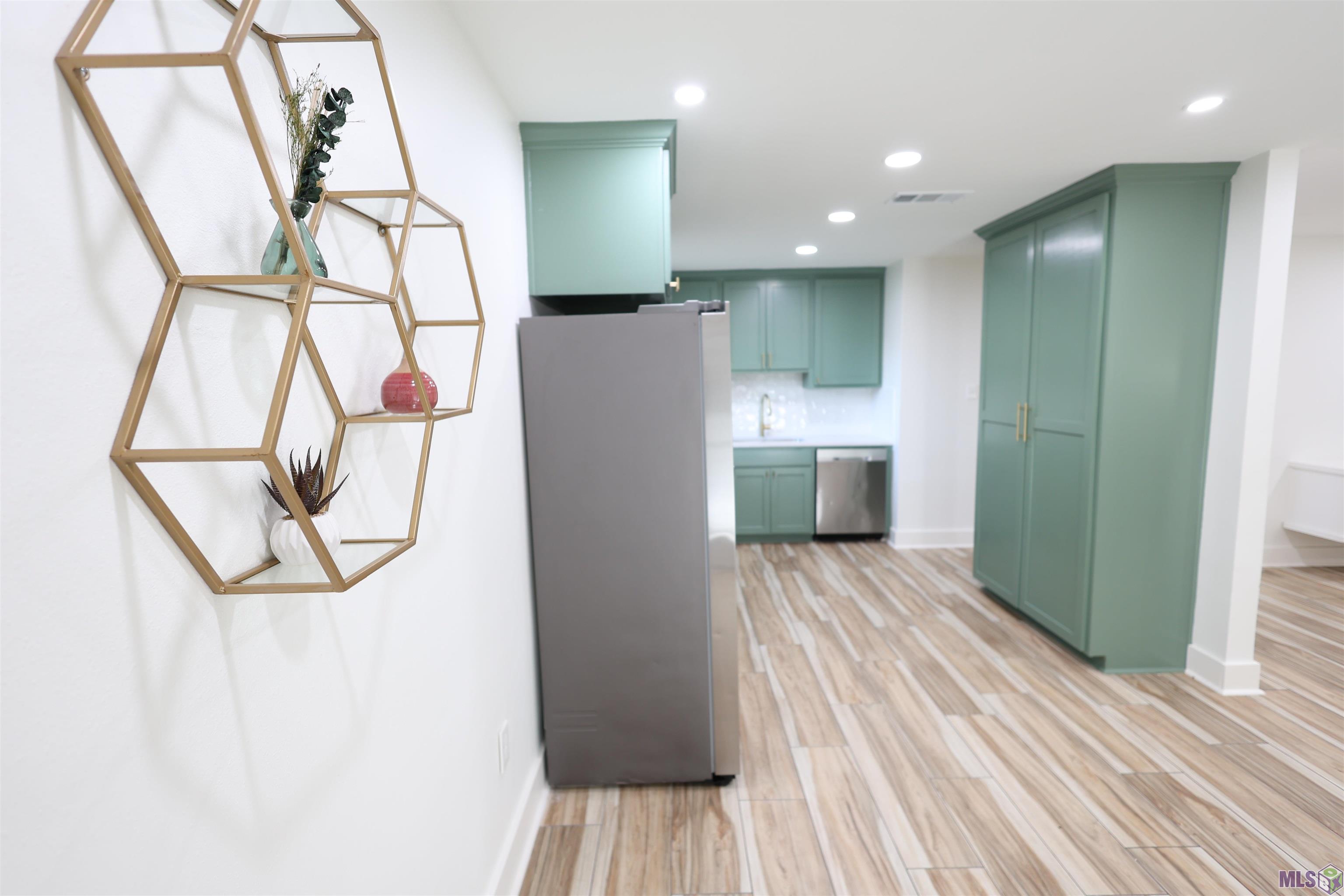 2123 Cedarcrest Avenue Baton Rouge, LA 70816 - Photo 12 of 32