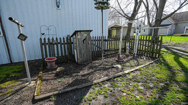 $249,900 | 414 East Dominic Street, La Crosse, IN 46348