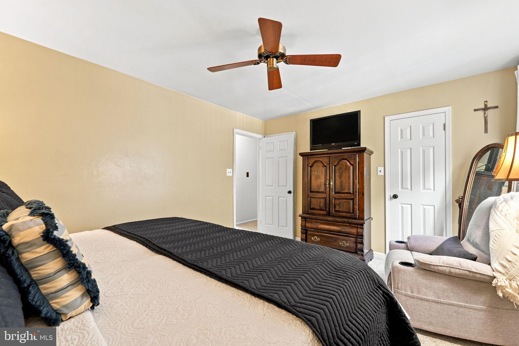 41 Winfield Road Sicklerville, NJ 08081 - Photo 21 of 41 Primary Bedroom