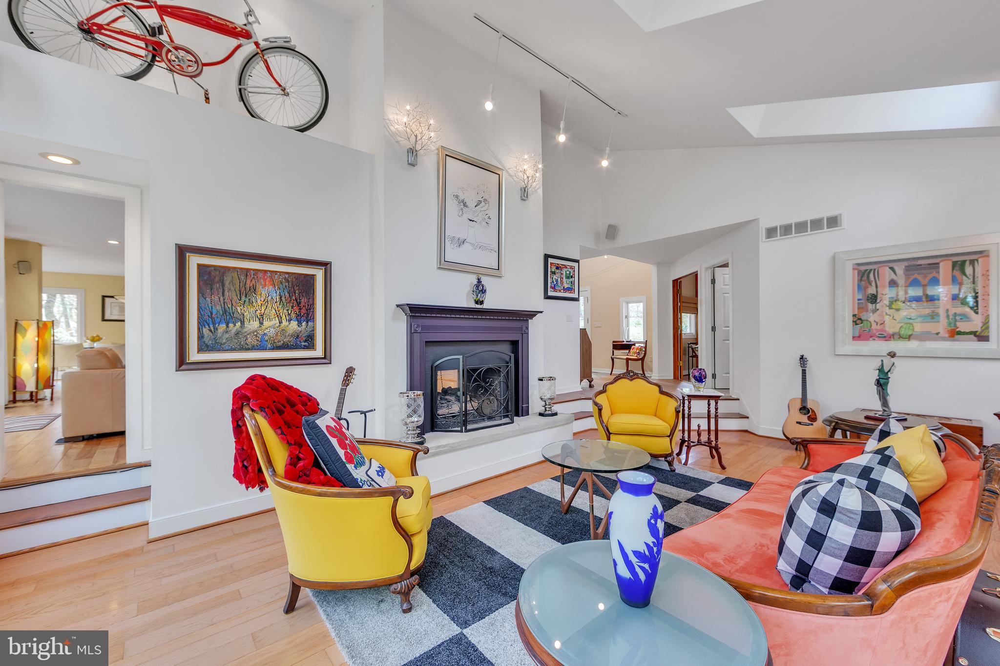 2010 Welsh Valley Road Malvern, PA 19355 - Photo 5 of 46 Family Room