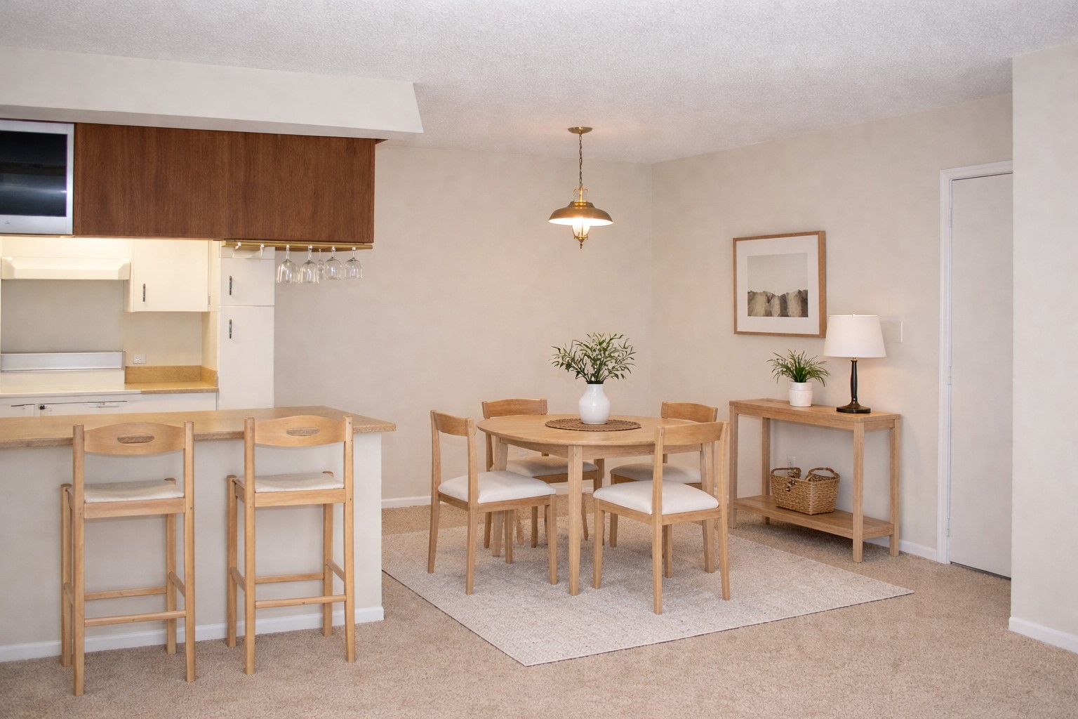 910 Duncan Lane, Unit 52 Austin, TX 78705 - Photo 2 of 9