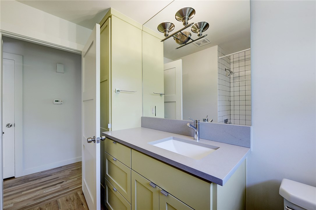 4804 Menchaca Road Austin, TX 78745 - Photo 19 of 38 Main House