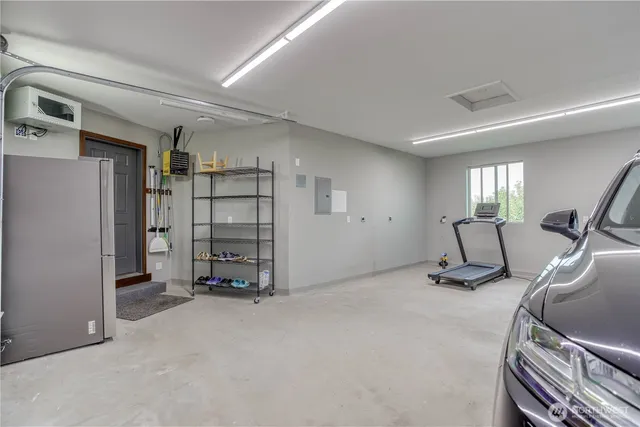 a view of a storage & utility room