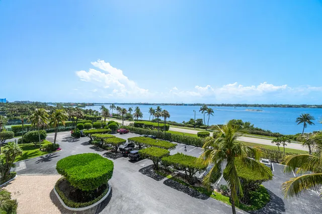 a view of a swimming pool and lake view
