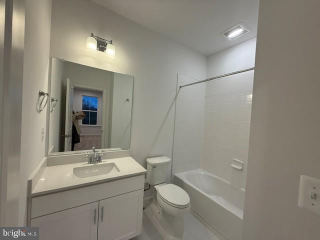 10102 Queens Way Manassas, VA 20110 - Photo 11 of 16 a bathroom with a sink toilet and shower