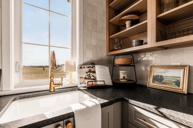 $1,550,000 | 6835 Angelica Trail, Sun Prairie, WI 53590