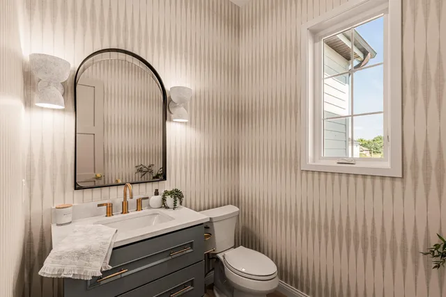 $1,550,000 | 6835 Angelica Trail, Sun Prairie, WI 53590