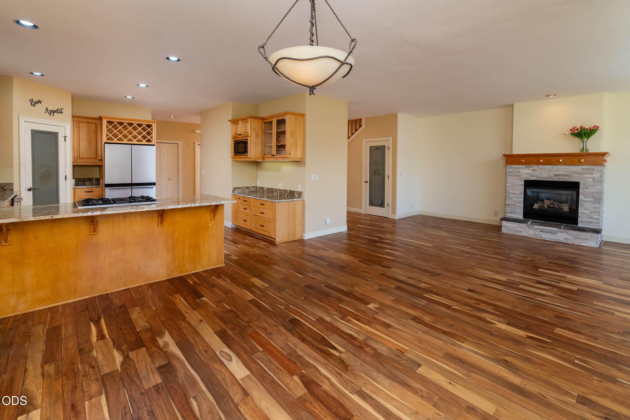 113 Northwest Gander Court Bend, OR 97703 - Photo 10 of 37