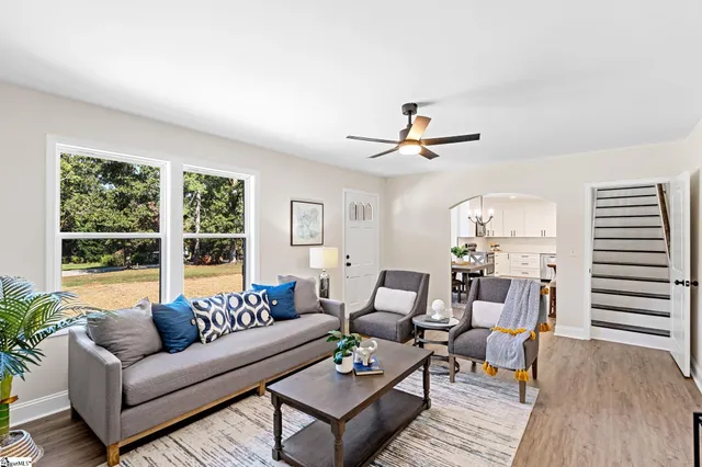 $710,000 | 11 Willow Springs Drive, Greenville, SC 29607