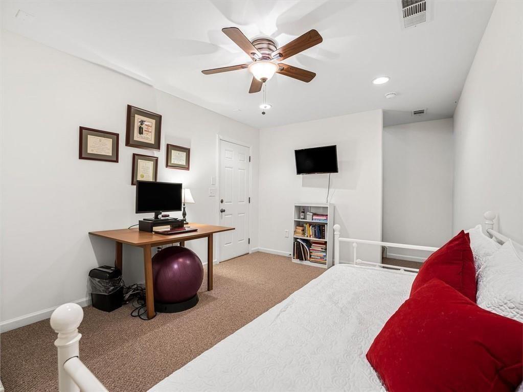 3774 Lake Point Boulevard Suwanee, GA 30024 - Photo 24 of 38