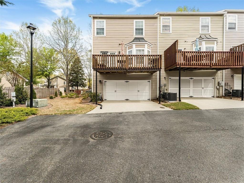 3774 Lake Point Boulevard Suwanee, GA 30024 - Photo 31 of 38