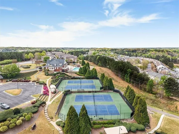$400,000 | 3774 Lake Point Boulevard, Suwanee, GA 30024