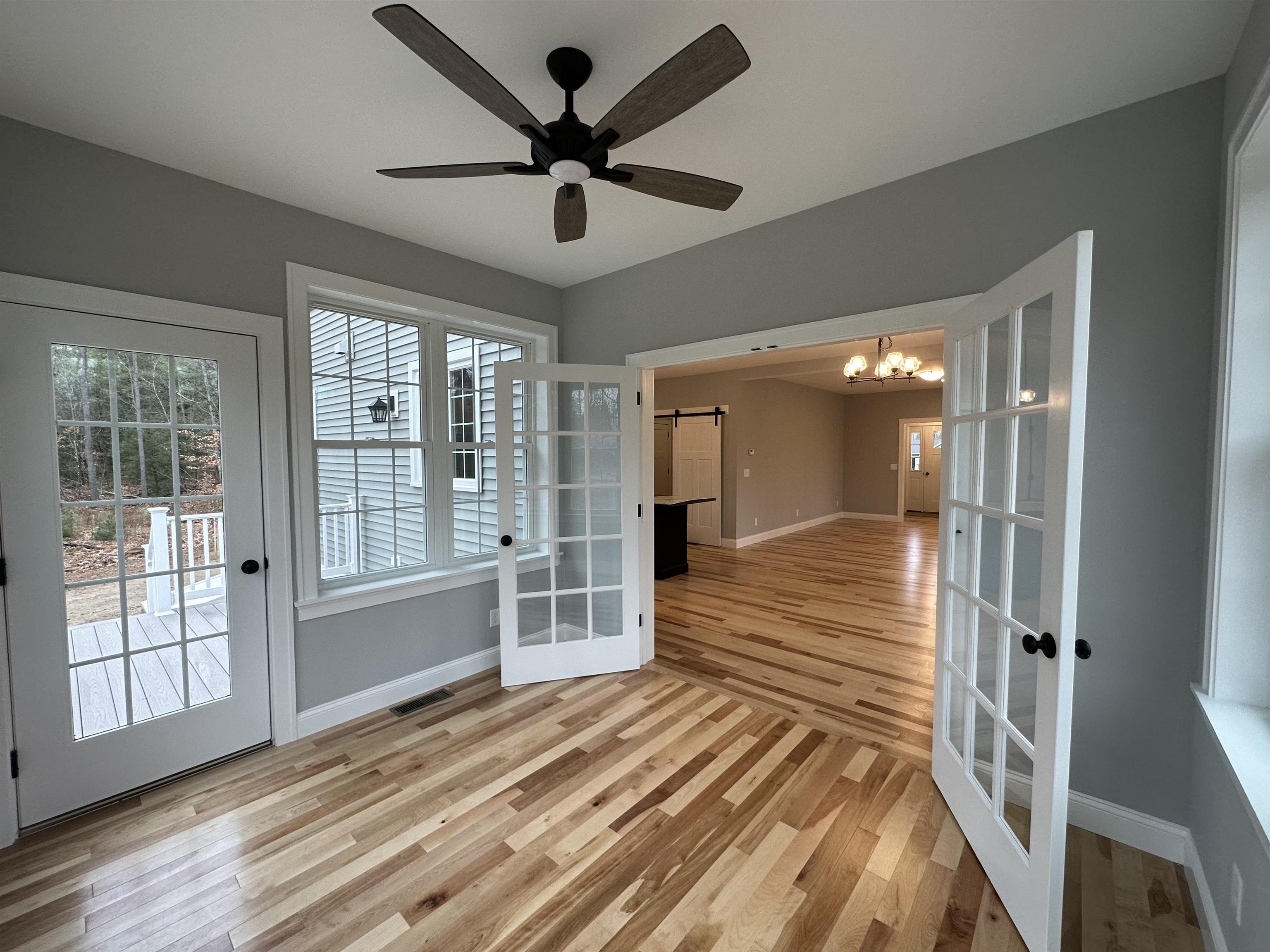 11 Arbor Road, Unit LOT 6 Epping, NH 03042 - Photo 5 of 40