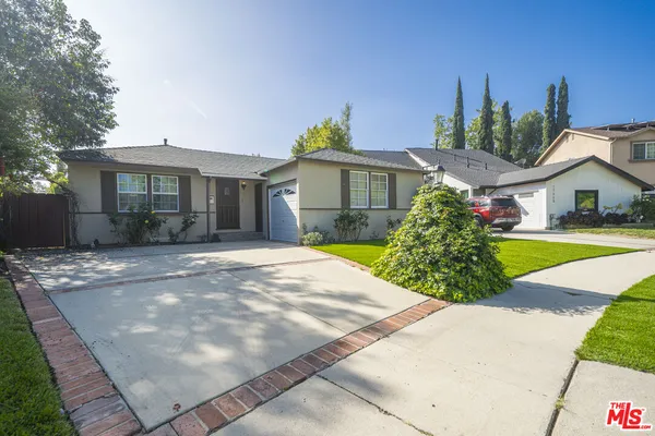 $1,299,900 | 6110 Shoshone Avenue, Encino, CA 91316