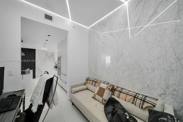 $1,350,000 | 851 Northeast 1st Avenue, Unit 2203, Miami, FL 33132