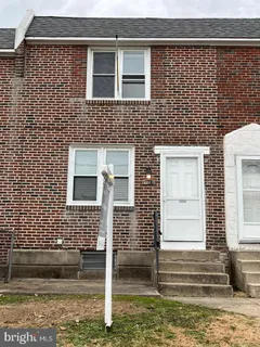 $1,900 | 2227 Dermond Avenue, Upper Darby, PA 19082