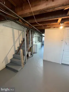 $1,900 | 2227 Dermond Avenue, Upper Darby, PA 19082