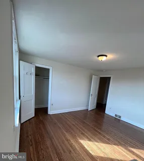 $1,900 | 2227 Dermond Avenue, Upper Darby, PA 19082