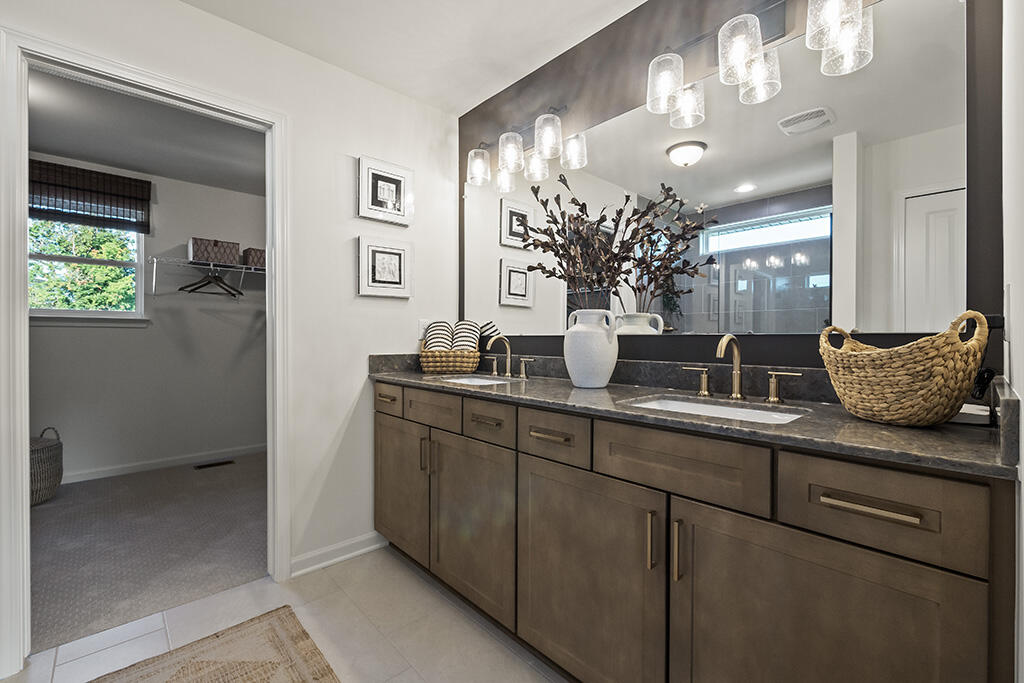 8519 North Beck Road Canton, MI 48187 - Photo 16 of 42 The Benefit of this Hampton plan (21)