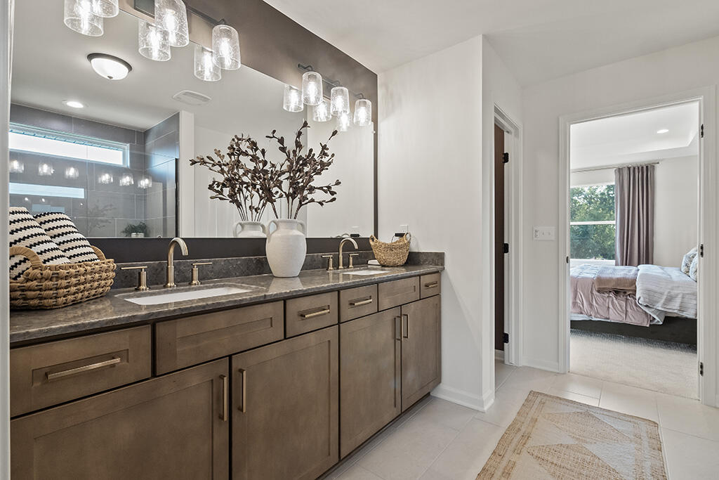 8519 North Beck Road Canton, MI 48187 - Photo 18 of 42 The Benefit of this Hampton plan (23)