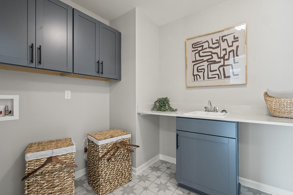 8519 North Beck Road Canton, MI 48187 - Photo 21 of 42 The Benefit of this Hampton plan (26)