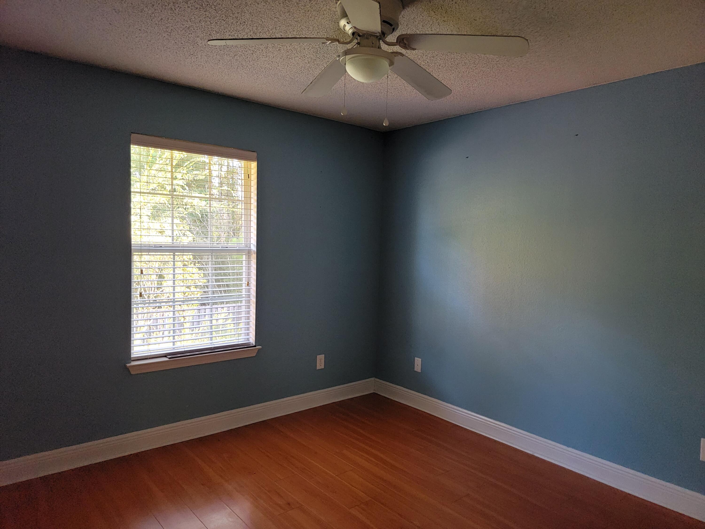 614 Territory Lane Crestview, FL 32536 - Photo 8 of 10 Back Bedroom