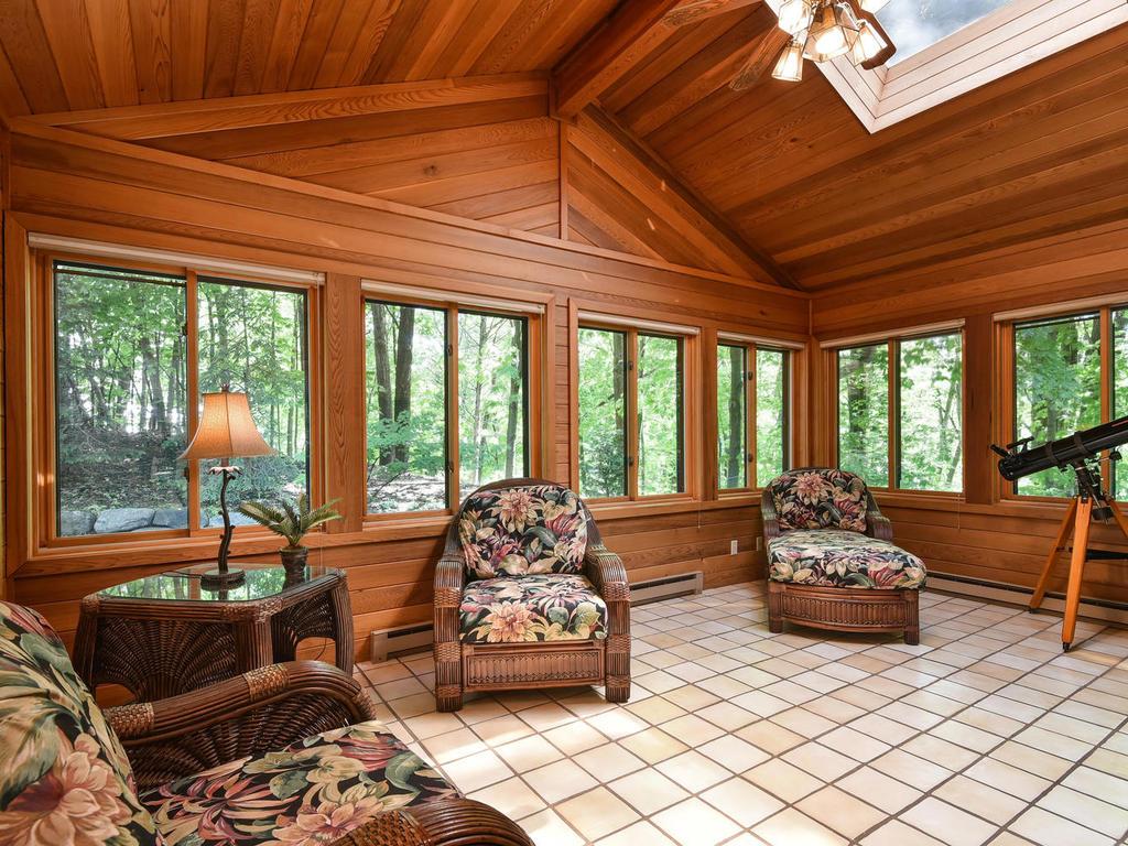 4635 Old Kent Road Deephaven, MN 55331 - Photo 11 of 44 Gallery Image 11