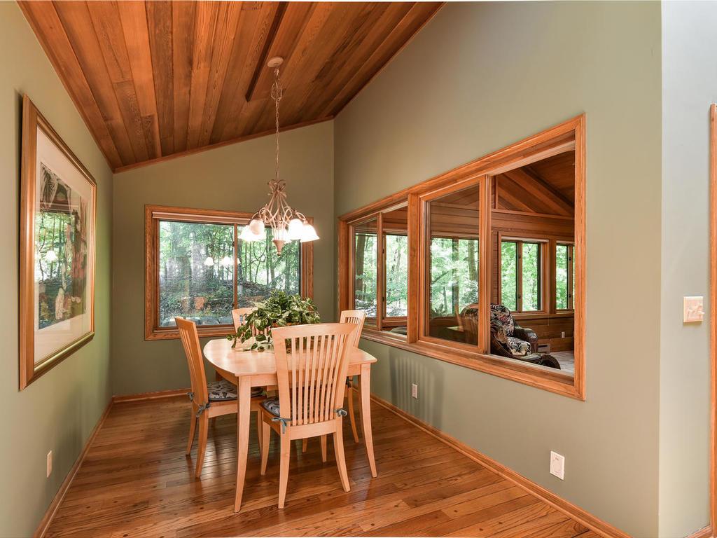 4635 Old Kent Road Deephaven, MN 55331 - Photo 20 of 44 Gallery Image 20