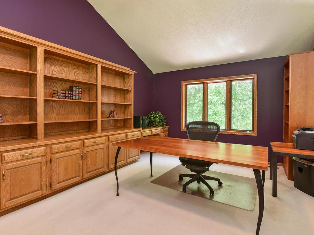 4635 Old Kent Road Deephaven, MN 55331 - Photo 31 of 44 Gallery Image 31